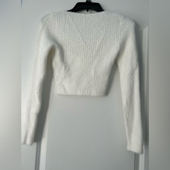 White womens/teen fuzzy sweater-small - Picture 2 of 2